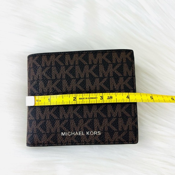 Michael Kors Cooper Billfold Men’s Wallet with Coin Pocket - Picture 15 of 16